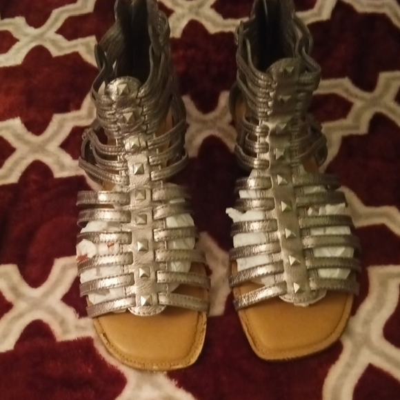 Giani Bernini Metallic Gladiator Sandals - Picture 1 of 3